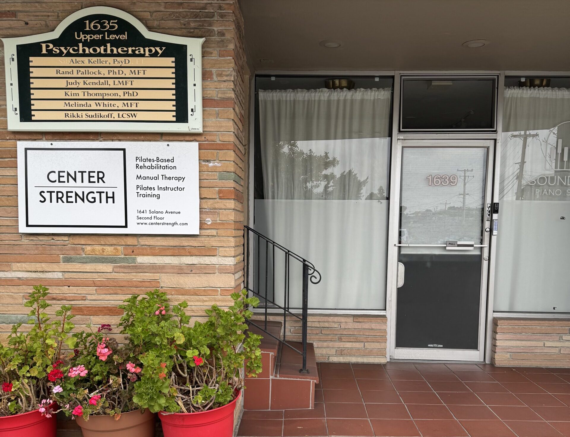 Living Chiropractic Clinic